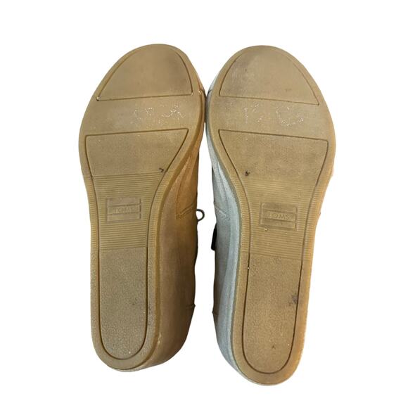 Toms Desert Taupe Suede Wedge Heel Lace Up Booties Size 8.5 - Picture 7 of 7